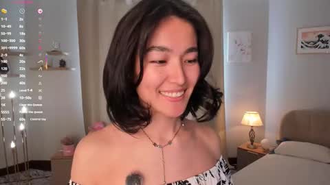 Snapshot of lora_lifelover chatting on 03.20.26 Lora control 2 min for every new Fan Club subscriber online show from 03.20.26