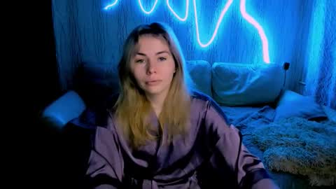 Lora online show from 12.19.25