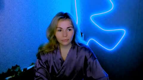 Lora online show from 03.06.26