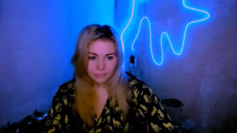 Lora online show from 03.16.26