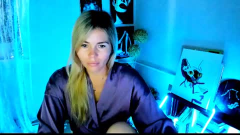 Lora online show from 07.09.26