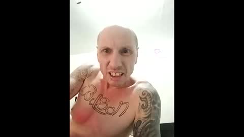 Snapshot of lordhung79 chatting on 12.04.25 Lordhung79 online show from 12.04.25