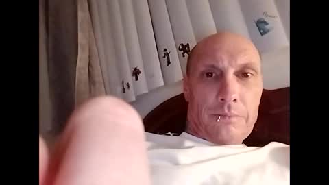 Snapshot of lordhung79 chatting on 12.16.25 Lordhung79 online show from 12.16.25