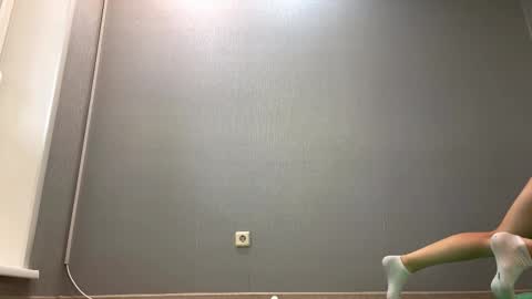 Olivia online show from 10.05.25