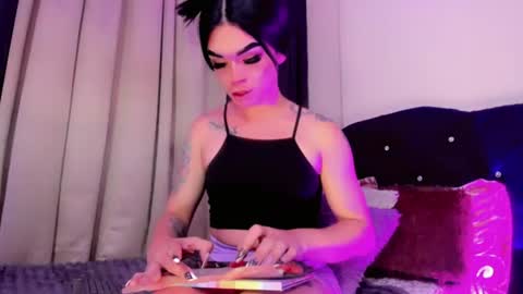 lesly lorena online show from 07.03.26