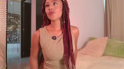 Snapshot of lorena_vieira chatting on 07.14.26 Lorena Loren online show from 07.14.26