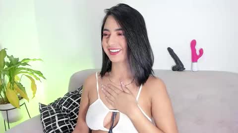 L O R E N online show from 11.09.25