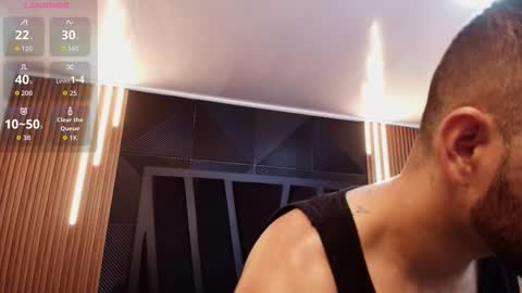  L O R E N Z O  Thumbs Up help  online show from 03.28.26