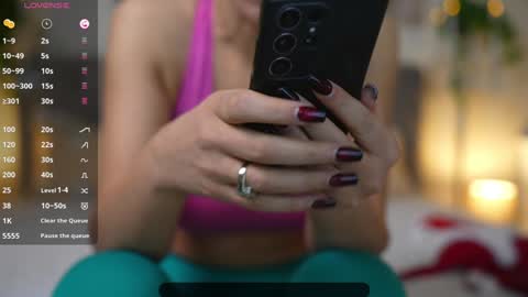 Snapshot of lorettelorenaa chatting on 12.23.24 LoretteLorena online show from 12.23.24