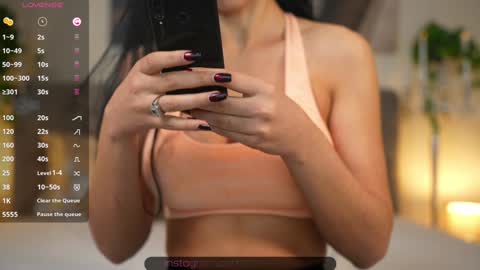 Snapshot of lorettelorenaa chatting on 12.27.24 LoretteLorena online show from 12.27.24