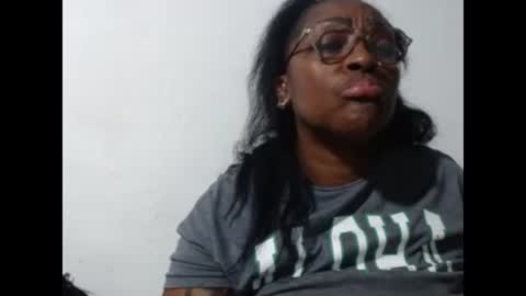 loretybighot online show from 02.15.25