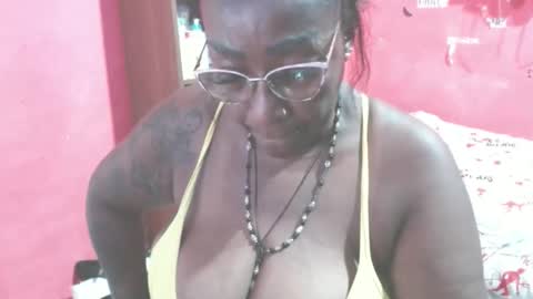 Snapshot of loretybighot chatting on 04.17.26 loretybighot online show from 04.17.26