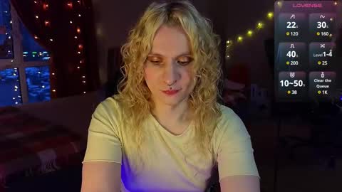 Lori -----------------------------------    online show from 03.03.25