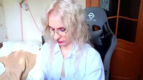 Snapshot of lori_myaf chatting on 07.22.26 Lori ----------------------------------- online show from 07.22.26