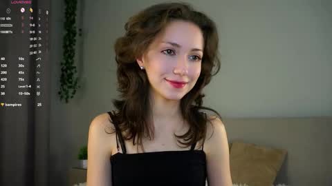 Naomi online show from 11.21.25