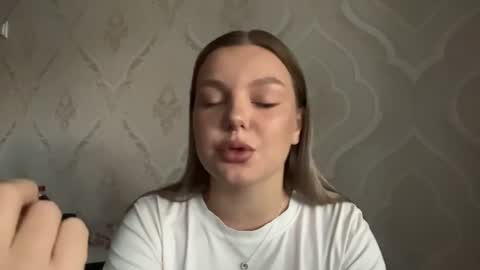 Olivia online show from 07.05.26