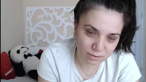 LorraGrey online show from 02.23.25