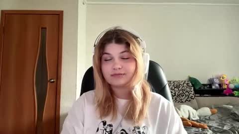Stasha online show from 06.19.26