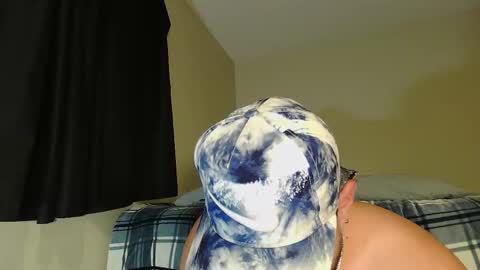 Snapshot of los_juanes chatting on 10.29.25 JUAN  JUAN online show from 10.29.25