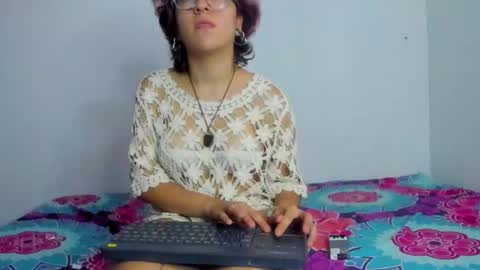 Snapshot of lotto_bloom chatting on 10.30.25 lotto_bloom online show from 10.30.25