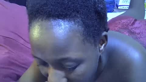 Snapshot of lotty_lavilla chatting on 11.29.25 lotty_lavilla online show from 11.29.25