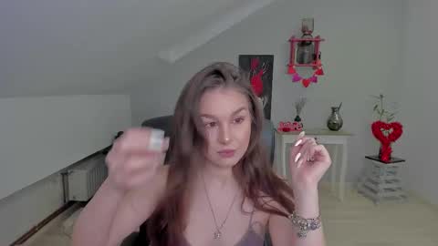 louannahart online show from 02.12.26