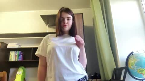 Esma online show from 04.30.26