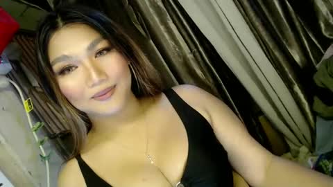 Sweet   online show from 02.12.25