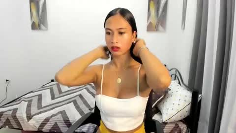 Kylie online show from 02.17.25