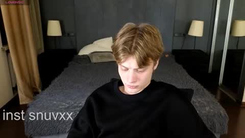 Snapshot of louie_evans chatting on 11.09.25 louie_evans online show from 11.09.25