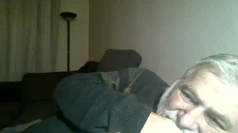 louis_chokdee online show from 12.14.24