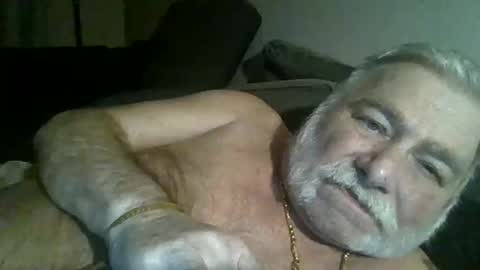 louis_chokdee online show from 01.05.25