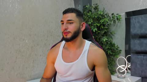 Louis online show from 11.08.25