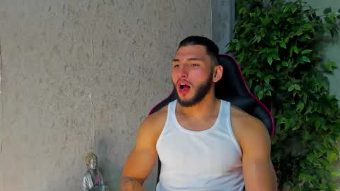 Louis online show from 11.15.25