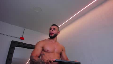 Louis online show from 02.25.26