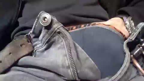 Snapshot of loulou0099 chatting on 01.11.26 loulou0099 online show from 01.11.26