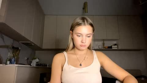 Eliza online show from 04.03.26