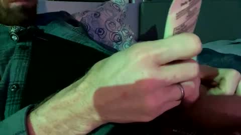 Snapshot of lov3cams chatting on 02.04.25 HoneydickNick online show from 02.04.25