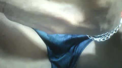 Snapshot of lovaelisa chatting on 11.15.25 lovaelisa online show from 11.15.25