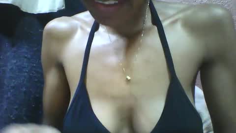 lovaelisa online show from 12.23.25