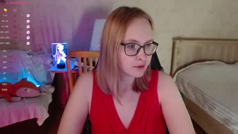 Snapshot of love_agatha chatting on 11.07.25 Agatha online show from 11.07.25