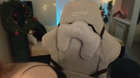 love_call online show from 12.21.24