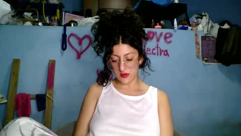 love_electra online show from 10.02.25