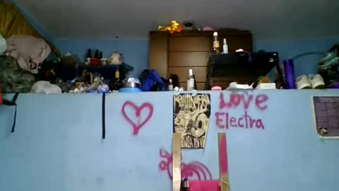 love_electra online show from 04.04.26