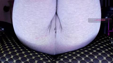 Snapshot of love_hard_kiru chatting on 11.15.25 Kira online show from 11.15.25