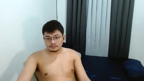 love_hottieh online show from 10.28.25