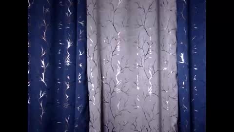 Snapshot of love_riva chatting on 11.30.25 Riva online show from 11.30.25