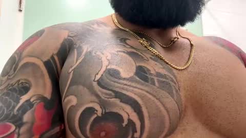 Snapshot of loveathickbitch chatting on 09.21.25 loveathickbitch online show from 09.21.25