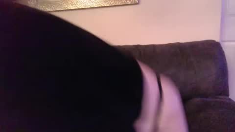 Snapshot of loveconnie chatting on 10.08.25 Connie Rae online show from 10.08.25