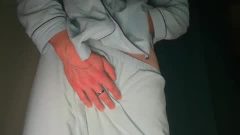 Snapshot of lovecoquin chatting on 11.12.25 lovecoquin online show from 11.12.25